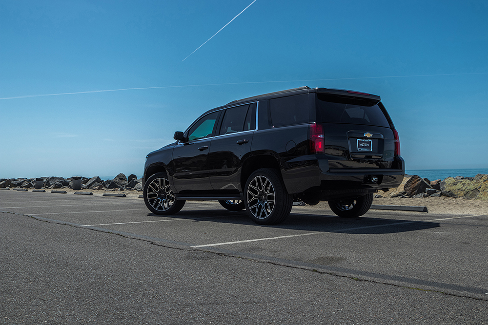 Black Chevy Tahoe with Machined SUV Wheels_2